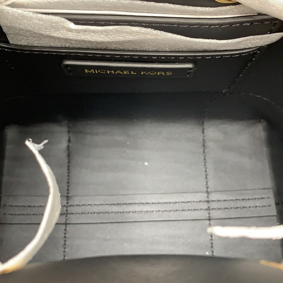 MICHAEL KORS MERCER Small Logo Bucket crossbody Bag Black signature color - Picture 12 of 16